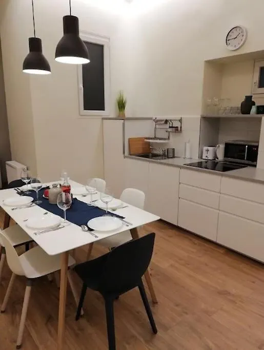 Luxury New-3Bdr 3Bth Sauna!City Center Budapest