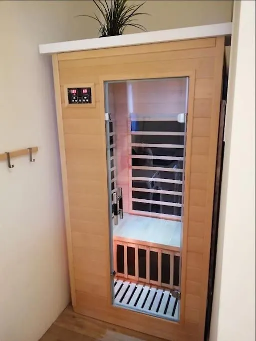 Luxury New-3Bdr 3Bth Sauna!City Center Budapest Hungary